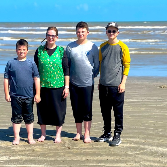 Meet your Posher, Posh - Picture 4 of 7